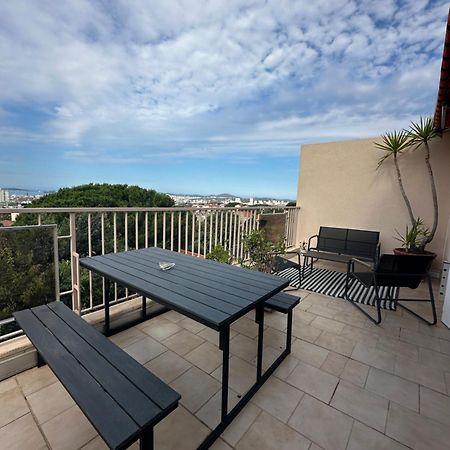 T4 Avec Terrasse Et Garage Prive Daire Toulon Dış mekan fotoğraf