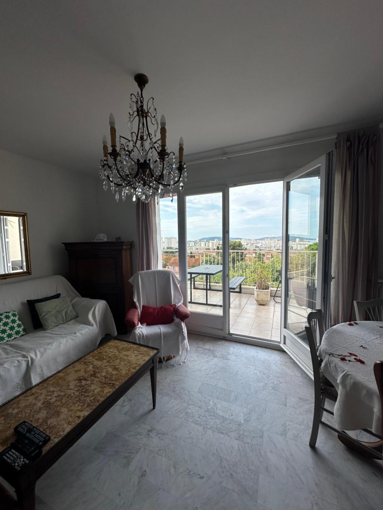 T4 Avec Terrasse Et Garage Prive Daire Toulon Dış mekan fotoğraf